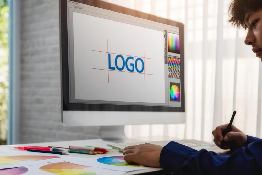 Logo Design Trends in 2025: What’s In and What’s Out